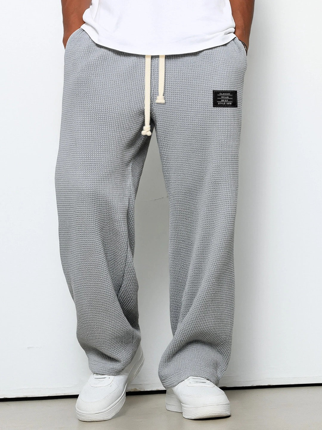 Pantalones anchos con cintura ajustable